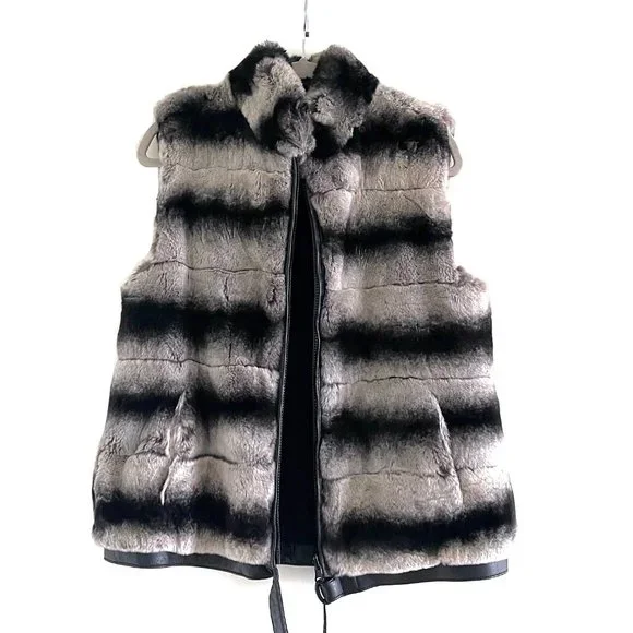 Adrienne Landau Luxurious Rabbit Fur and Cashmere Reversible Vest - Picture 4 of 13